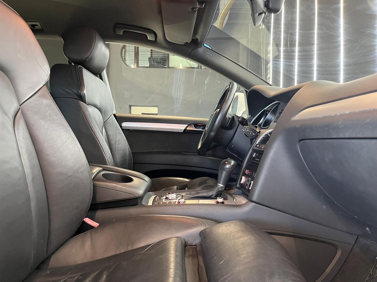 Audi Q7 3.0 V6 TDI 240 CV quattro tiptronic S-Line
