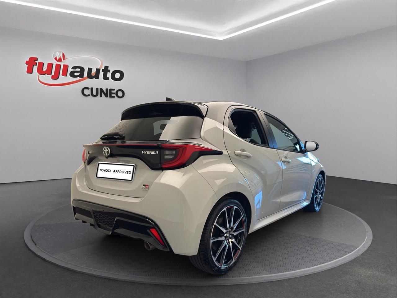 Toyota Yaris 1.5h GR Sport