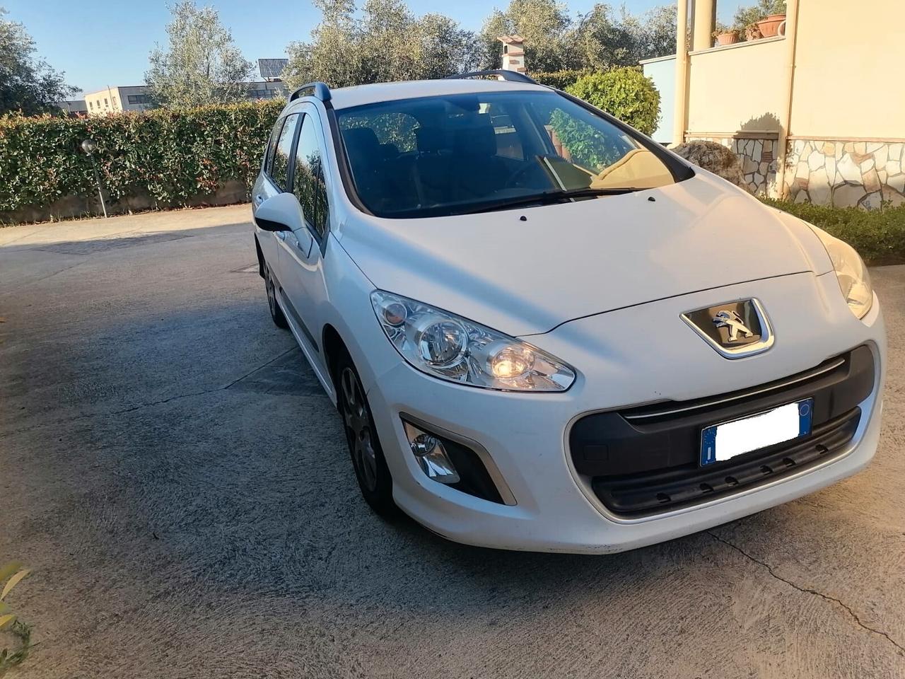 Peugeot 308 1.6 HDI – SW - 2012