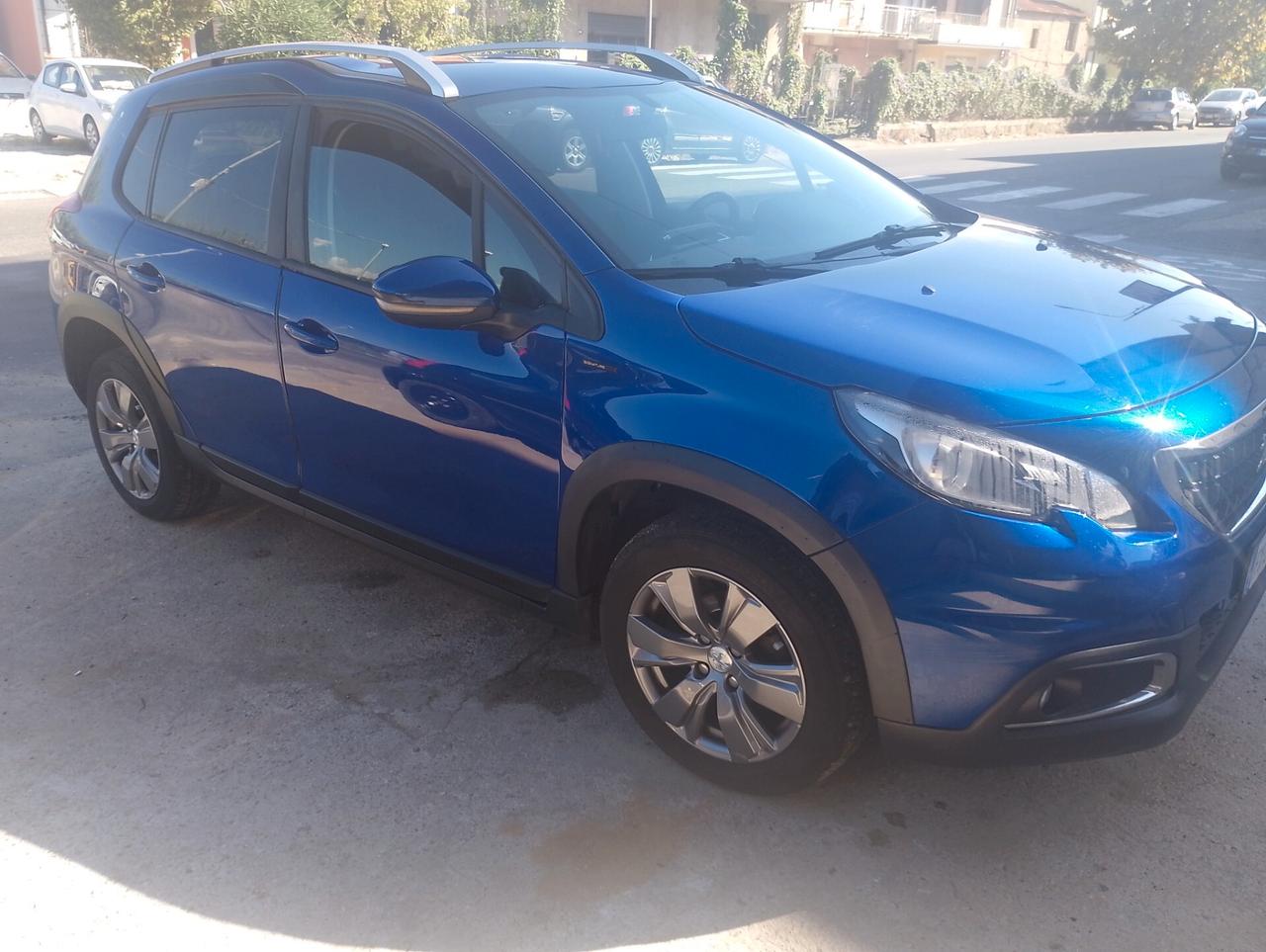 Peugeot 2008 BlueHDi 100 S&S Allure