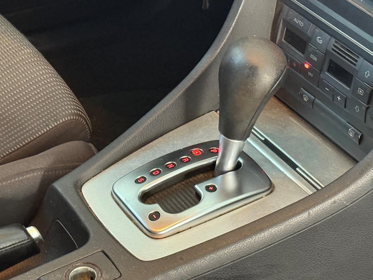 Audi A4 2.0 T 20V Avant