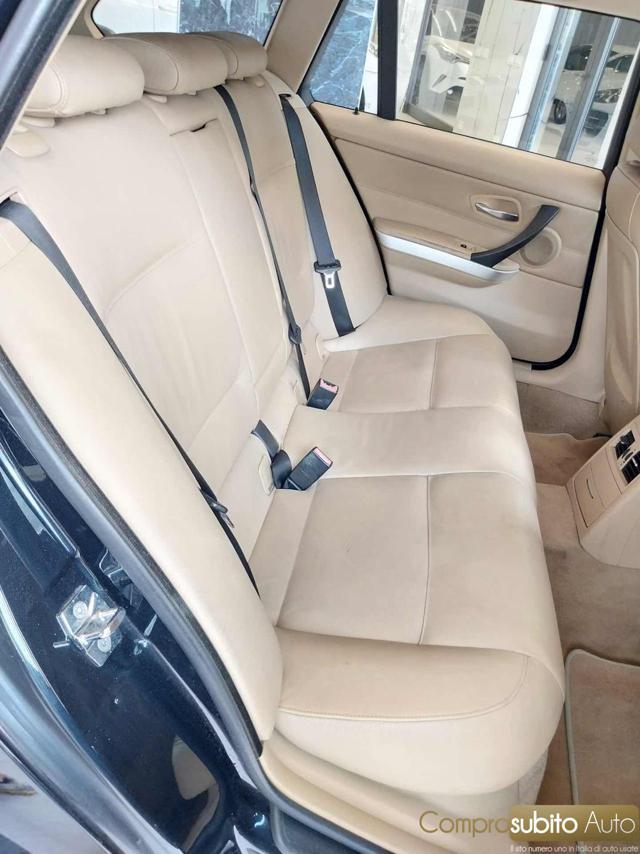 BMW 320 d Automatica Navi Touring MSport