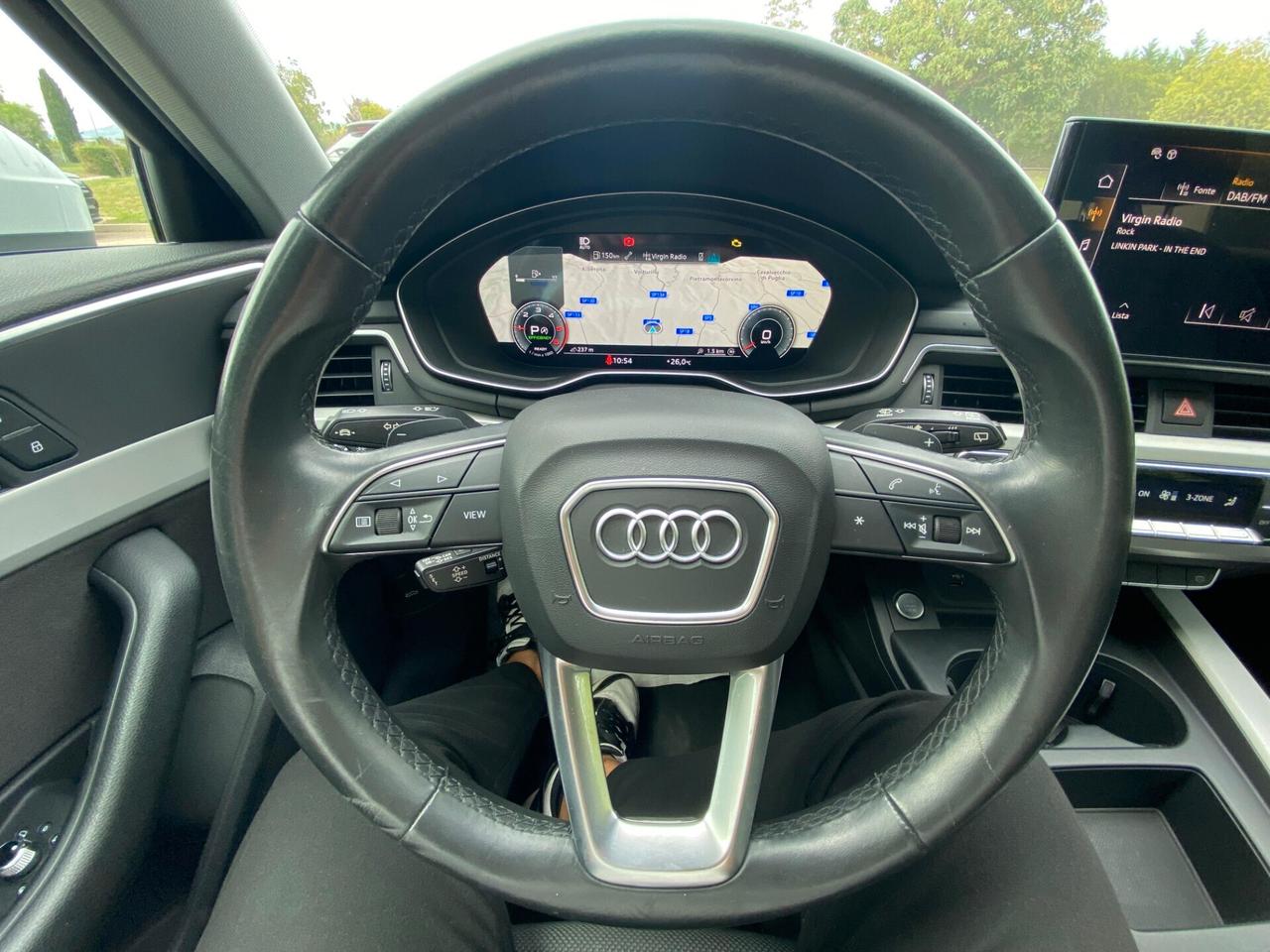 Audi A4 Avant 30 TDI/136 CV S tronic Business Advanced