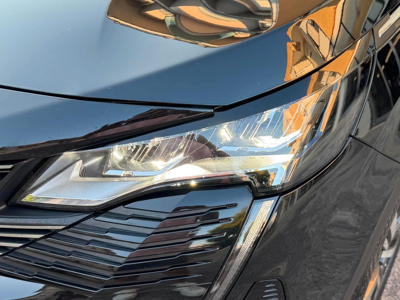 PEUGEOT 3008 HDI 130 S&S EAT8 ALLURE NAVI+RETROCAMERA