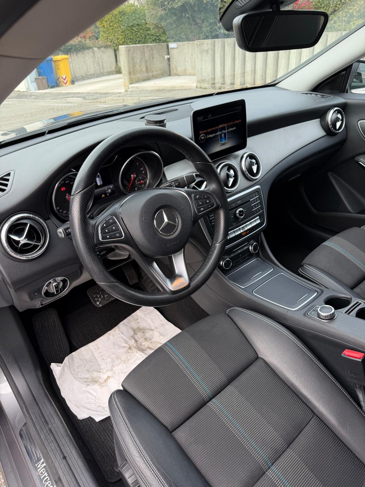 Mercedes-benz CLA 180 d S.W. Automatic Premium