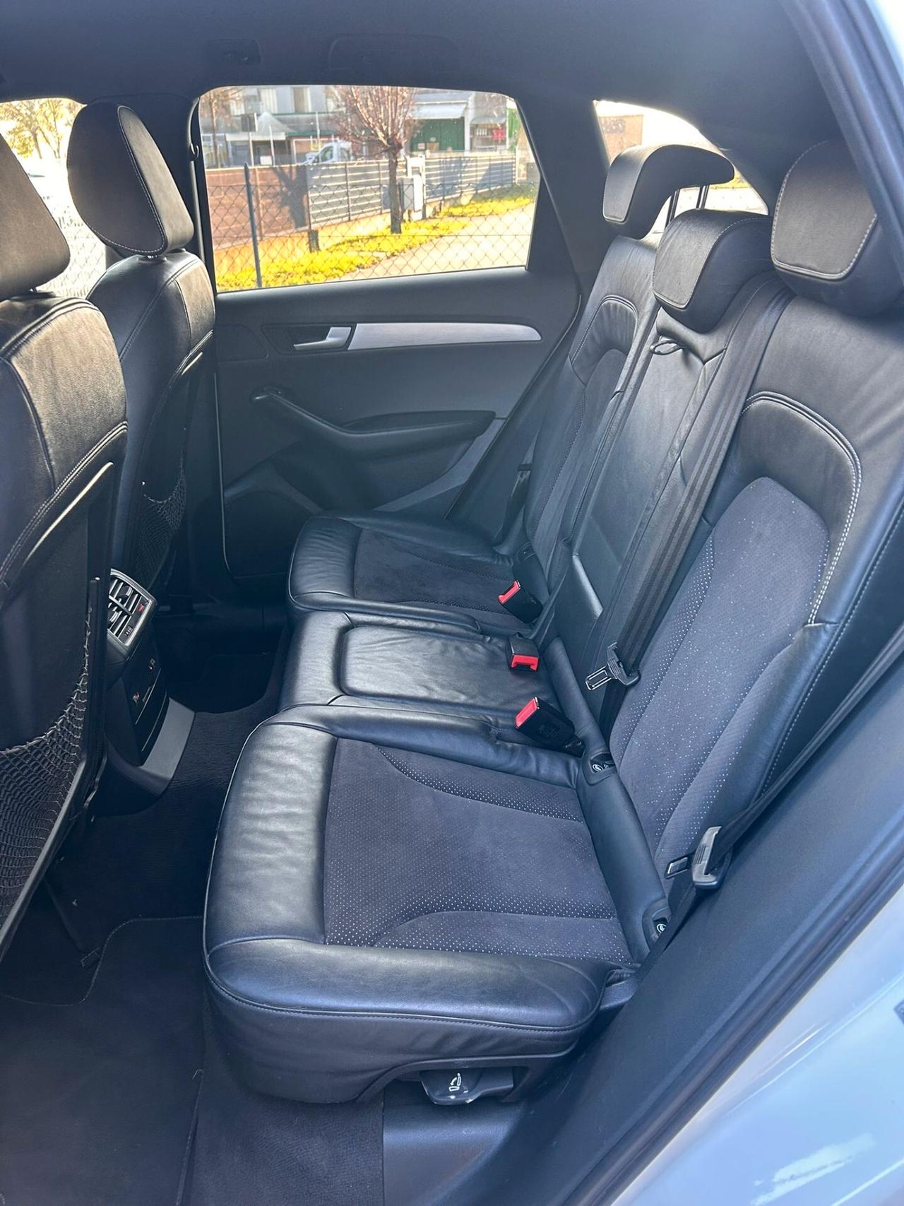 Audi Q5 3.0 V6 TDI quattro S tronic Line