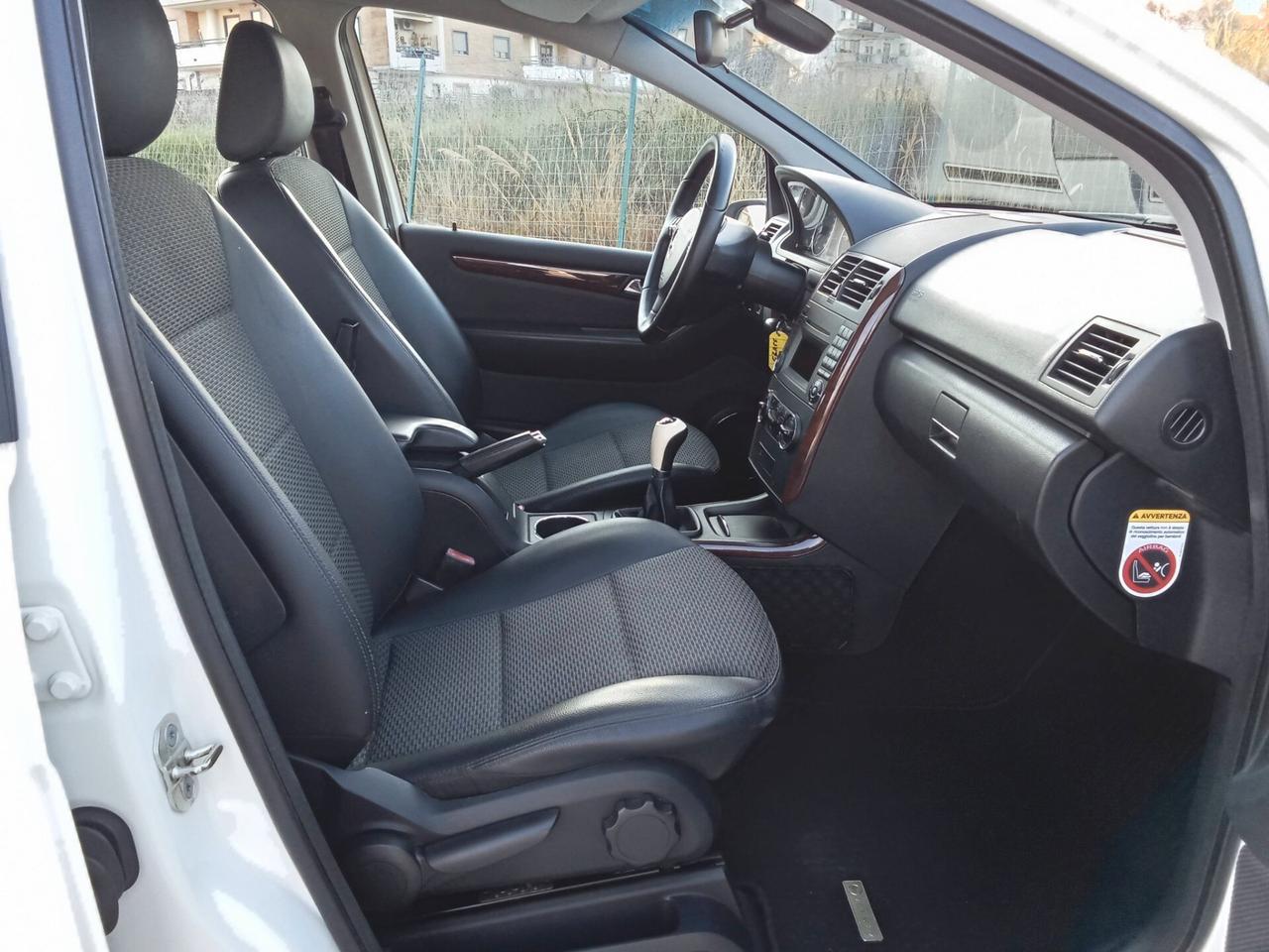 MERCEDES A 180 CDI White BluEFFICENCY GARANZIA12/36