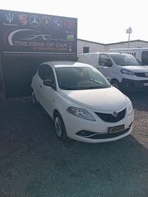 Lancia Ypsilon 1.2 69 CV 5 porte Silver 2017