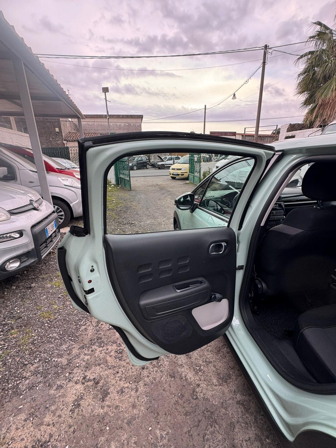 Citroen C3 PureTech 82 S&S Uptown