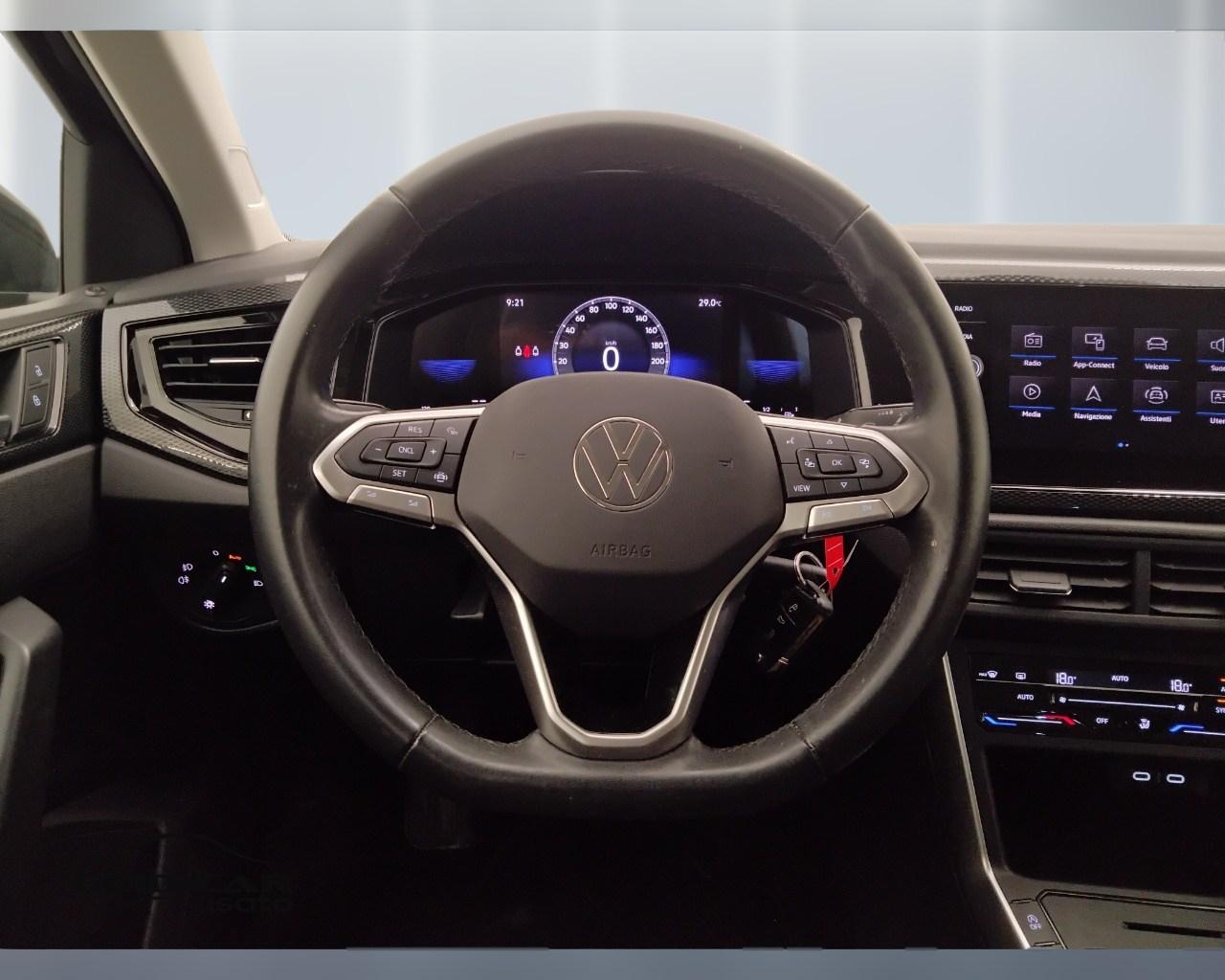 VOLKSWAGEN Polo VI 2022 - Polo 1.0 tsi Life 95cv
