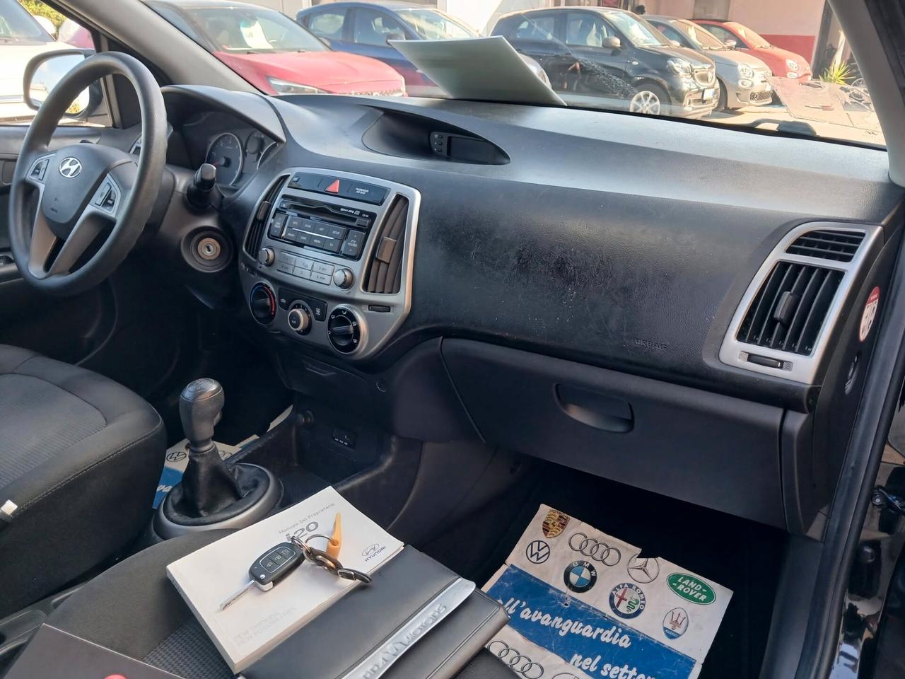 Hyundai i20 1.1 CRDi 5p. Classic KM 128000 consumi bassissimi ottima utilitaria