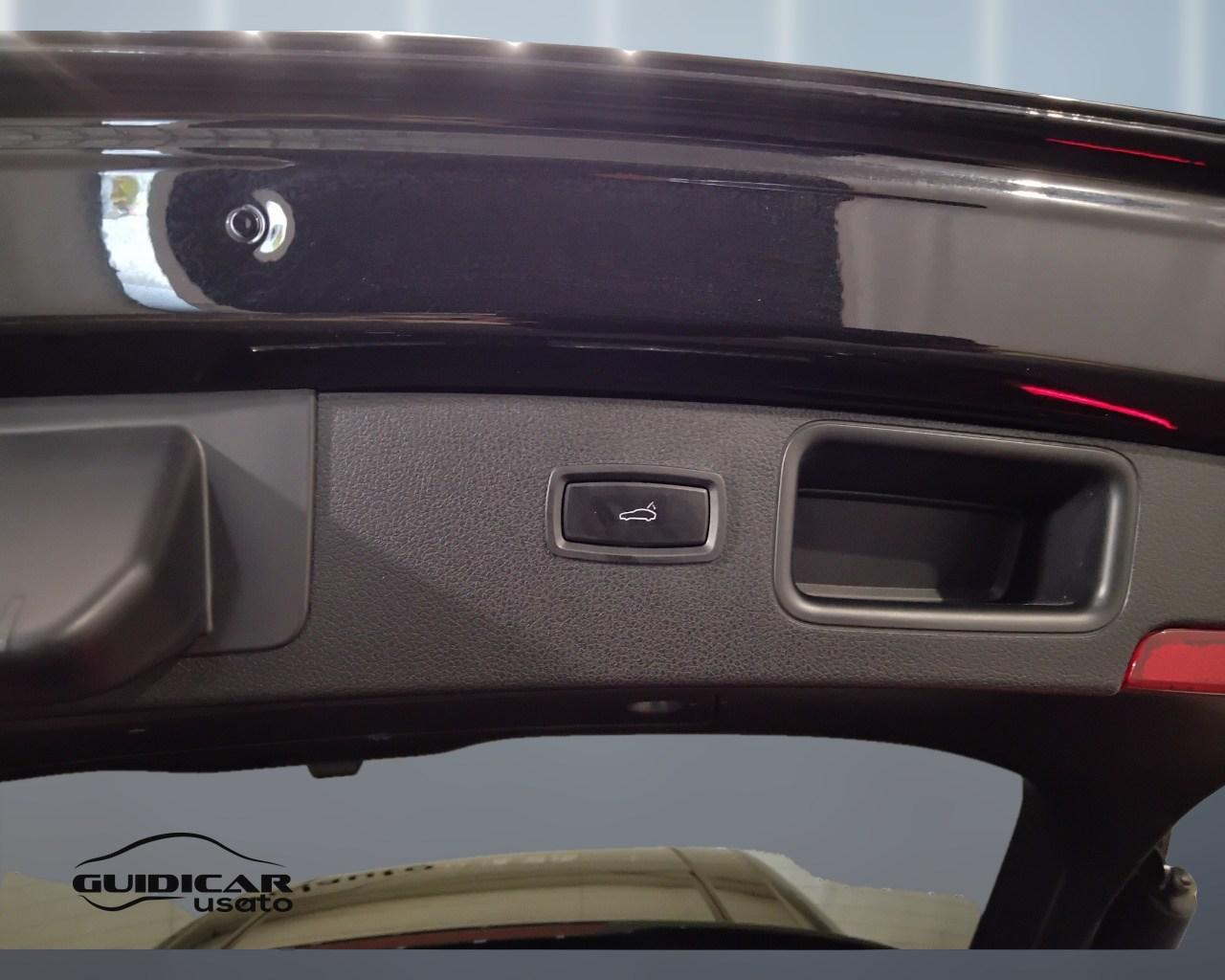 PORSCHE Macan I 2019 - Macan 2.0 245cv pdk