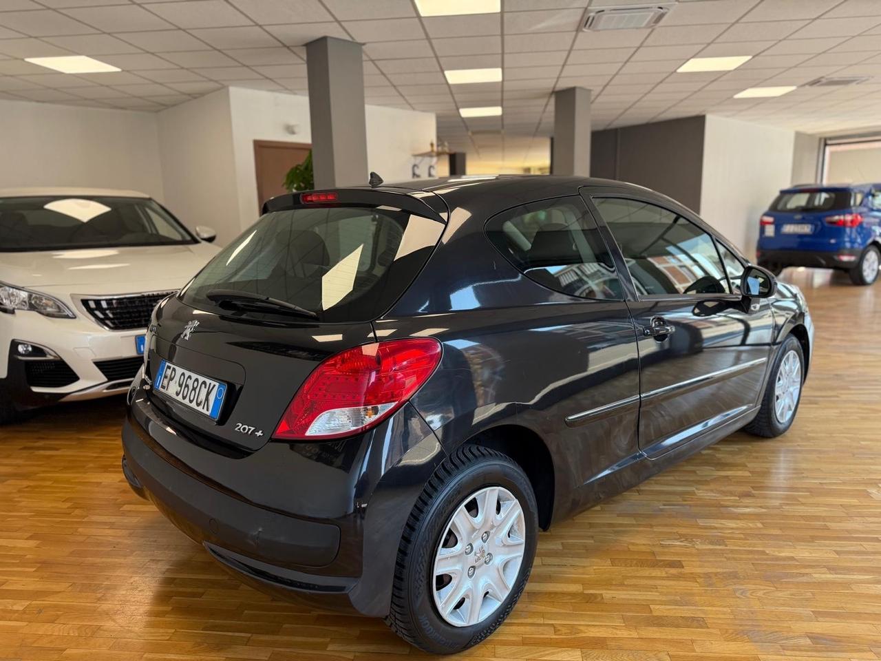 Peugeot 207 Plus 1.4 8V 75CV 3p. ECO GPL