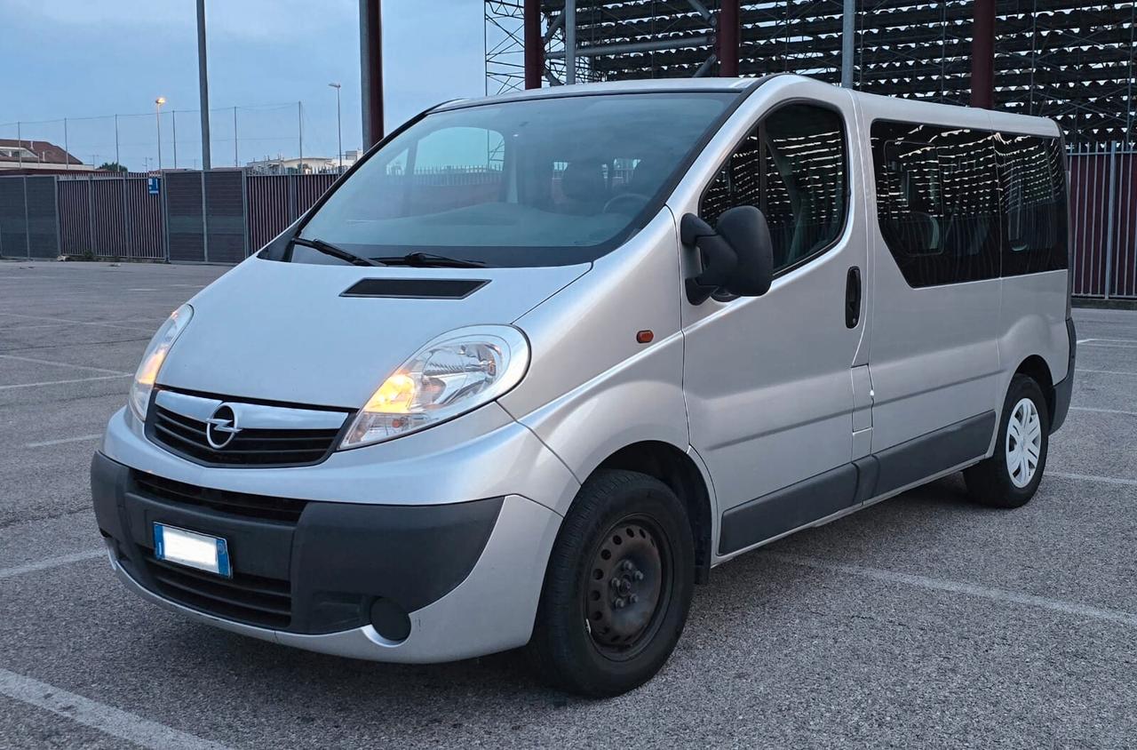 Opel Vivaro 29 2.0 CDTI 120CV PC-TN Combi 9 posti Fap