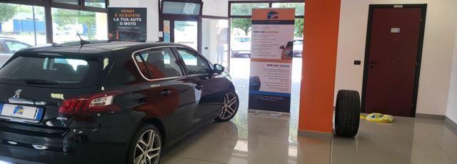 PEUGEOT 308 BlueHDi 120 S&S Allure