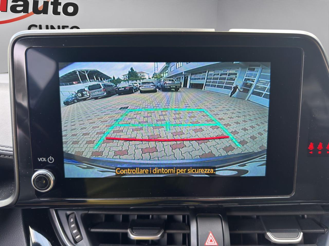 Toyota C-HR 1.8h Trend e-cvt
