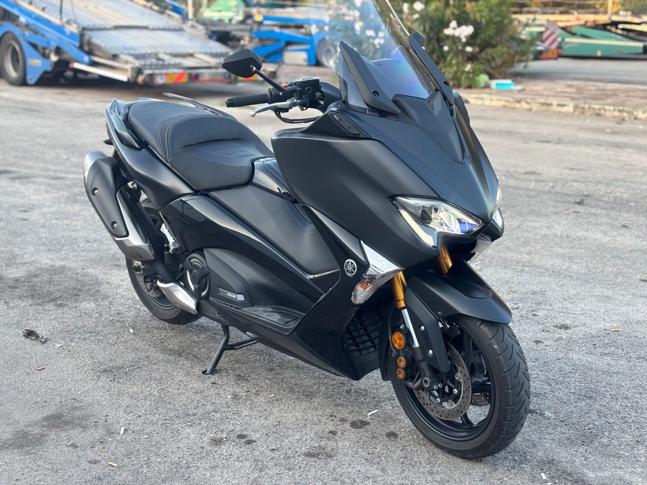 Yamaha T Max 530 Sx ( solo 6000 km )