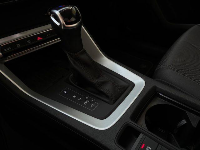 AUDI Q3 35 TDI quattro S tronic S line edition