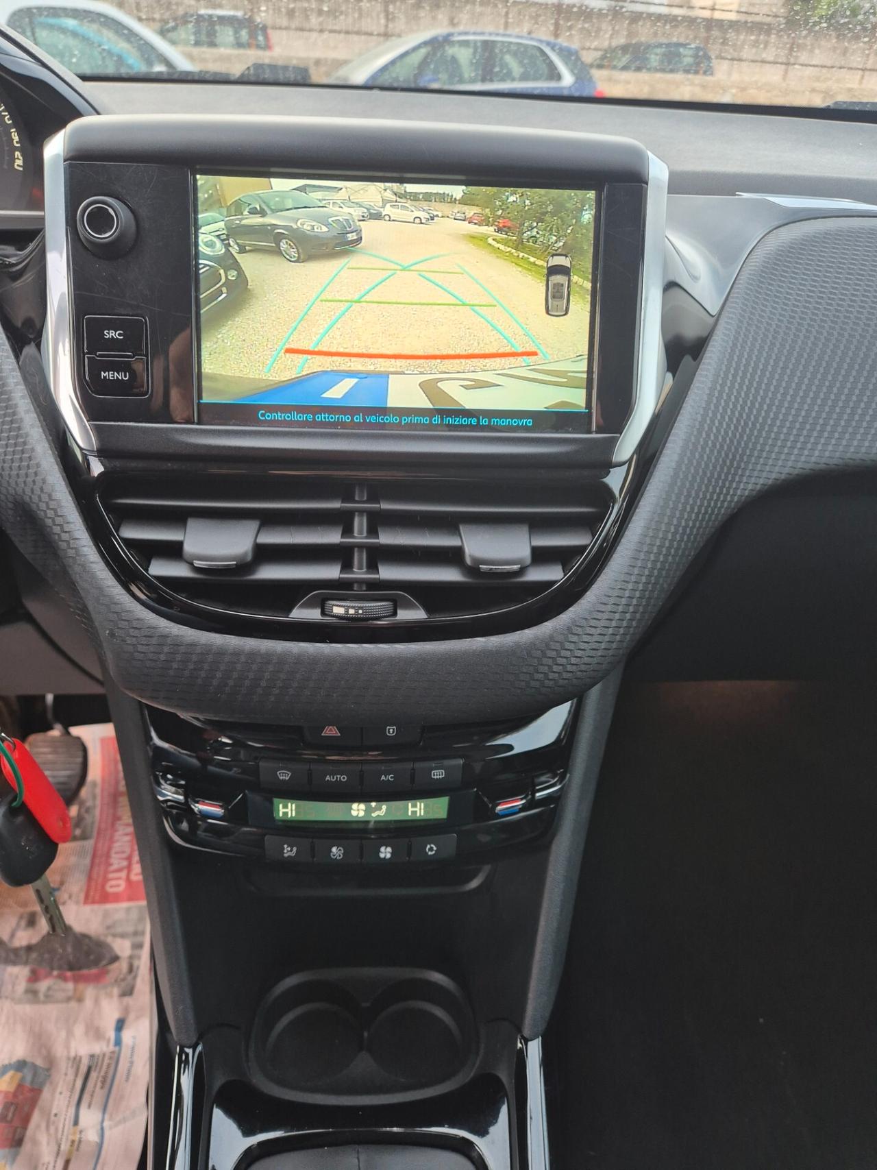 Peugeot 2008 BlueHDi 100 Allure