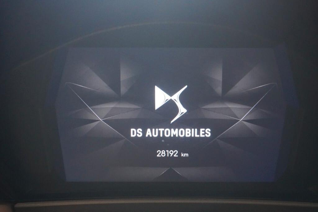 DS 4 1.5 BLUEHDI 130CV AUT. ETOILE PELLE NAPPA ( FARI LED MATRIX - COCKPIT - HEAD-UP DISPLAY - PELLE - ADAPTIVE CRUISE - AMBIENT LIGHTS - NAVI - MIRROR - PDC - TELECAMERA POST. - CERCHI 19 )