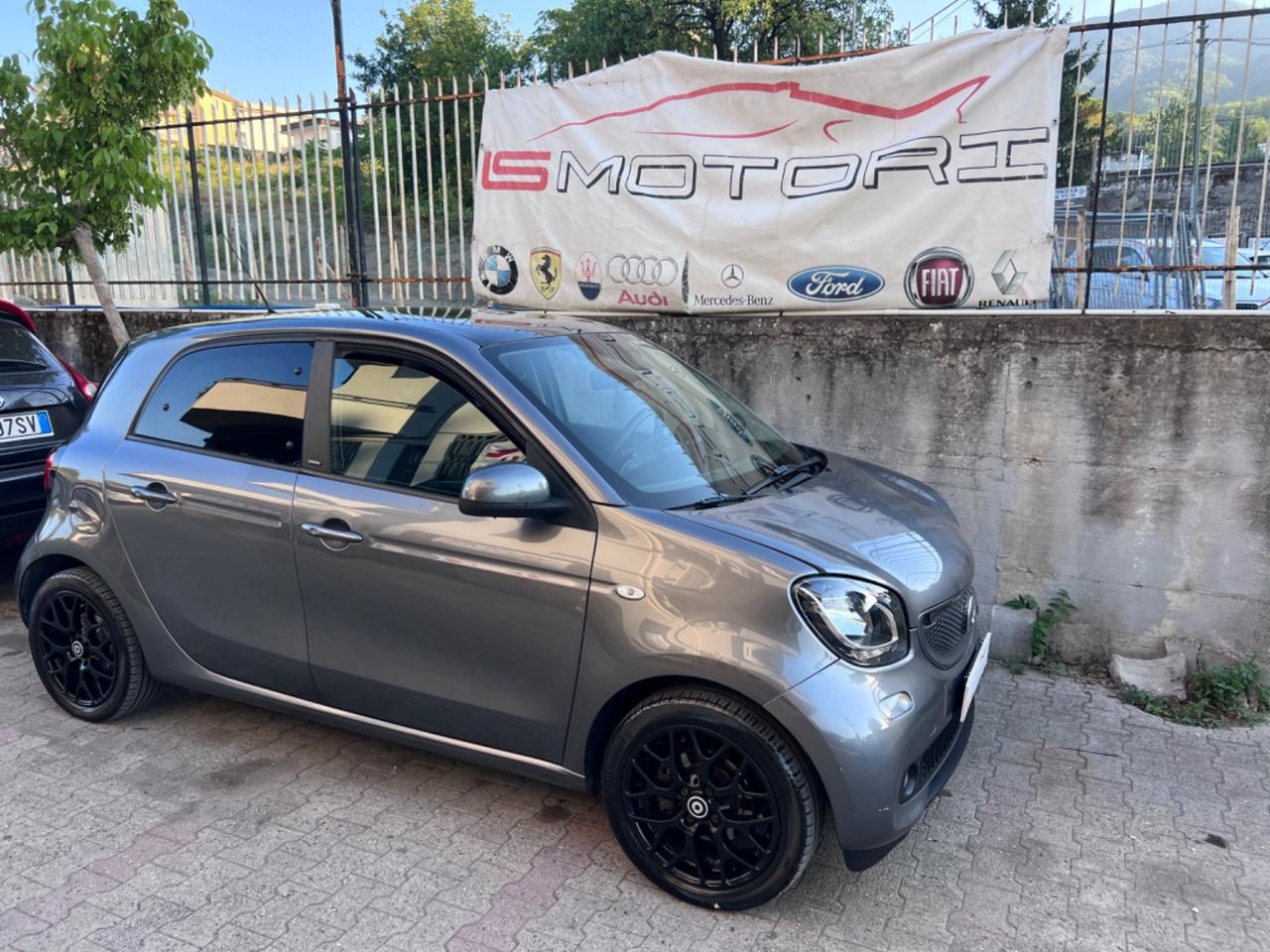 Smart ForFour 90 0.9 Turbo twinamic Passion+Navi-Retrocamera+Blockshaft
