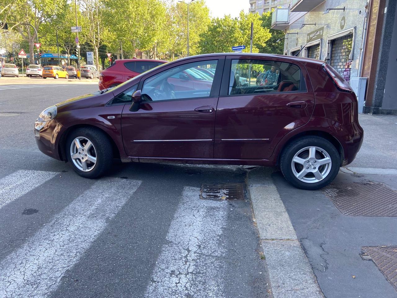 Fiat Punto Lounge 1.4 16V Multiair #10598