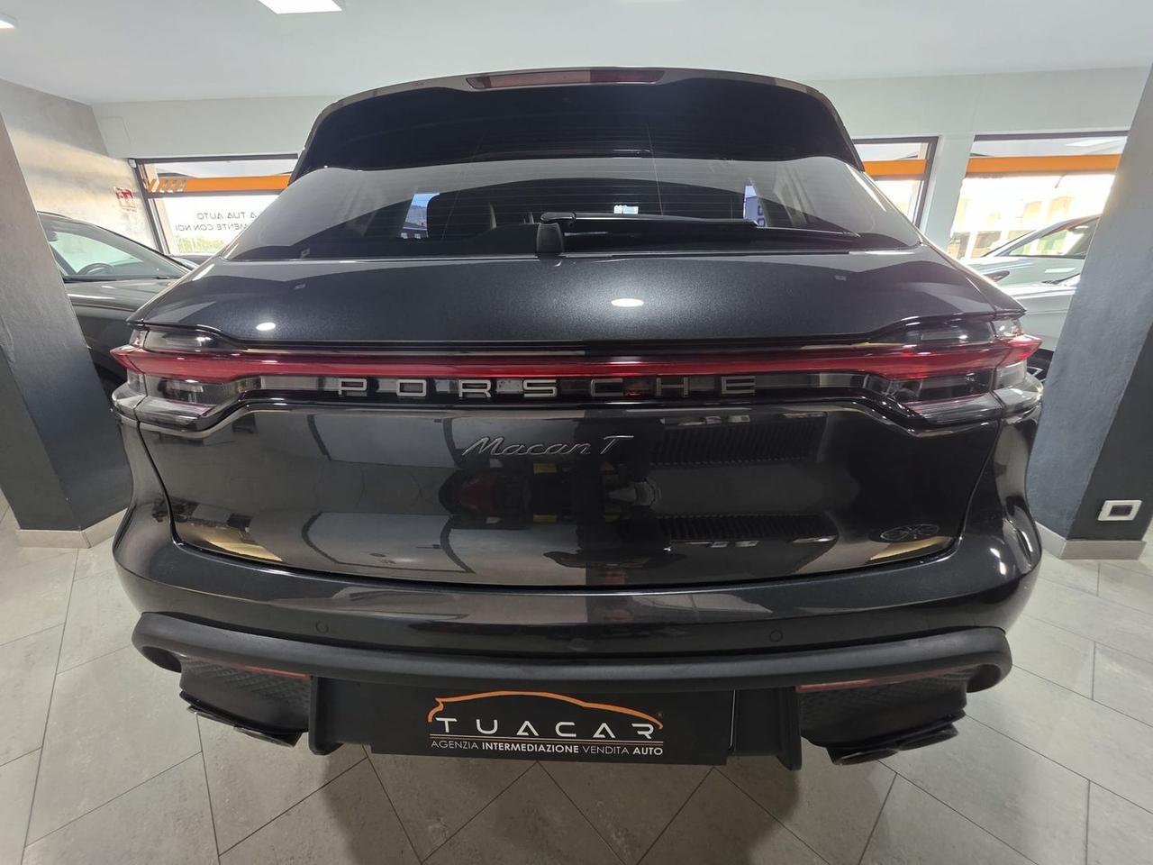Porsche Macan T 2.0 FULL TETTO PASM TAGLIAND #7511