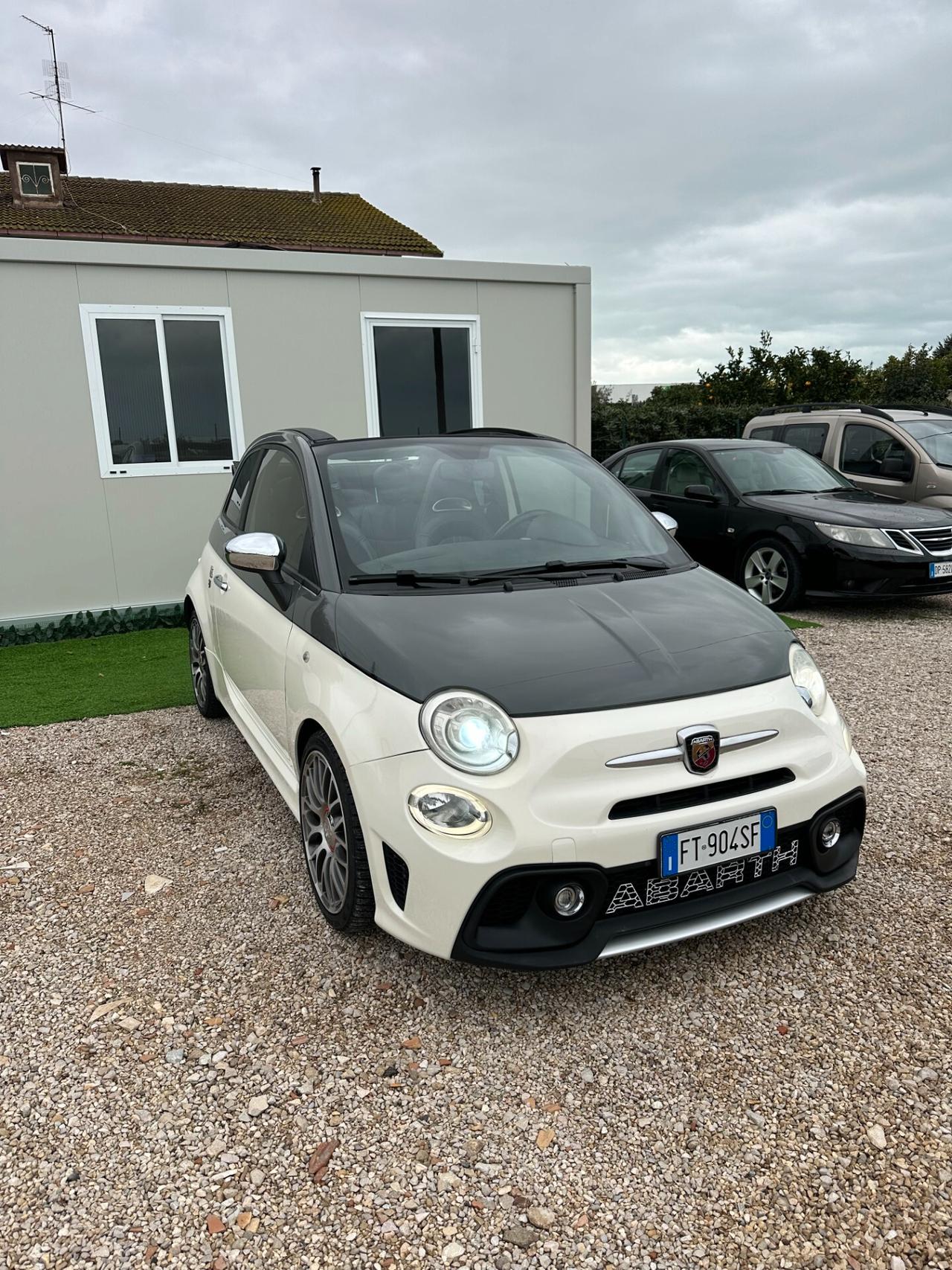 Abarth 500 C 1.4 Turbo T-Jet MTA Bicolore
