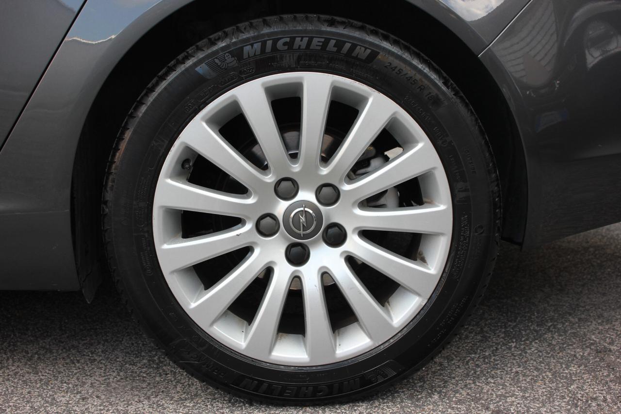 Opel Insignia 2.0 cdti Cosmo 130 CV UNIPRO CRONO TAGLIANDI OPEL DISTRIBUZIONE FRIZIONE E VOLANO NUOVI FATTI IN OPEL GARANZIA 12 MESI