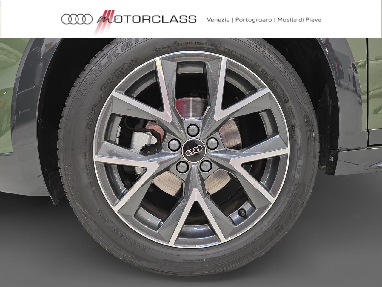 Audi A1 allstreet 30 1.0 tfsi 116cv identity contrast s tronic