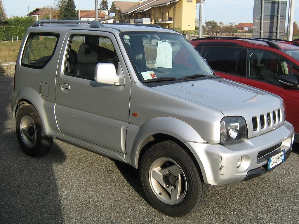 Suzuki Jimny 1.3i 16V cat 4WD JLX