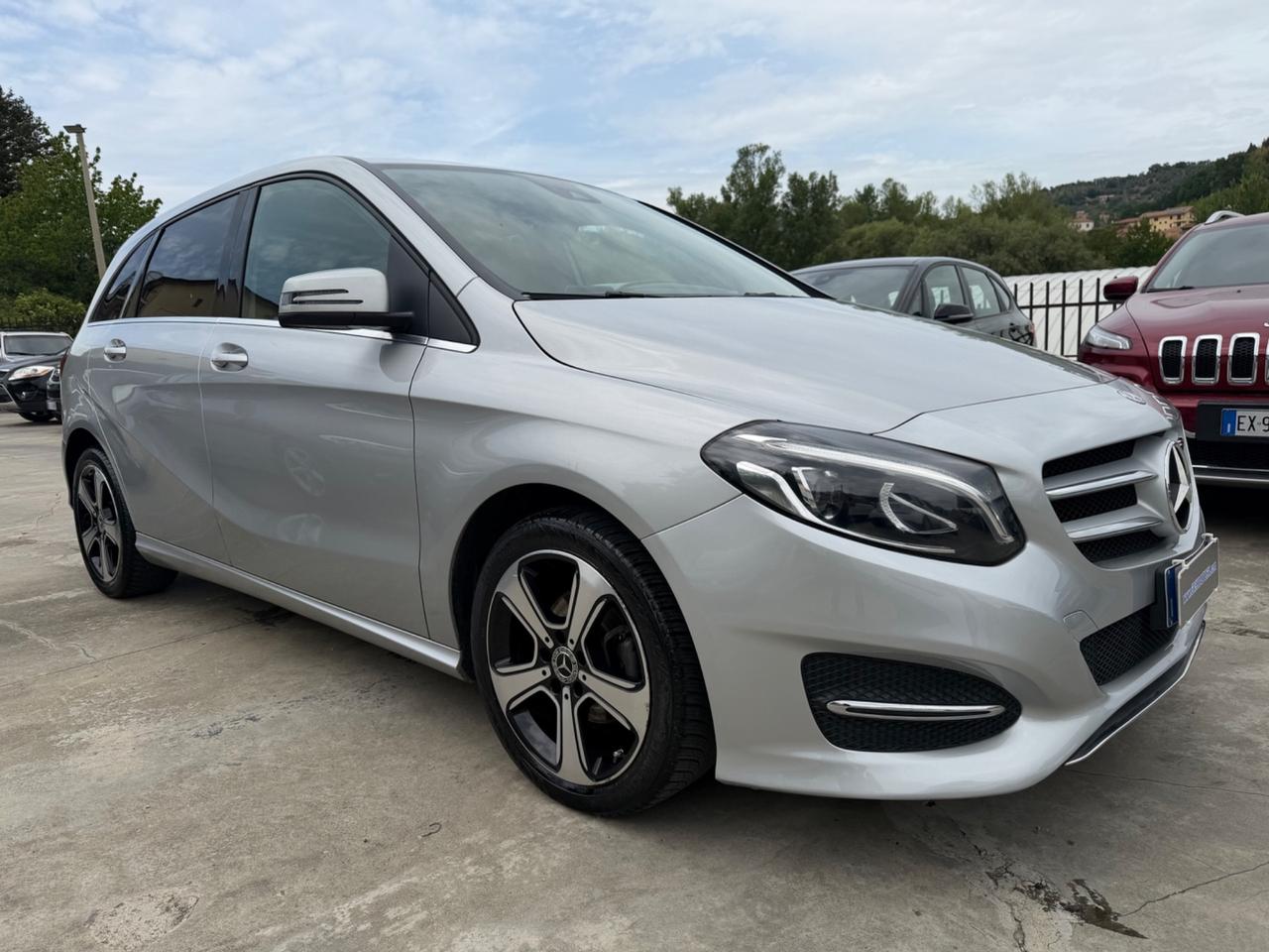 Mercedes-benz B 180 d Premium
