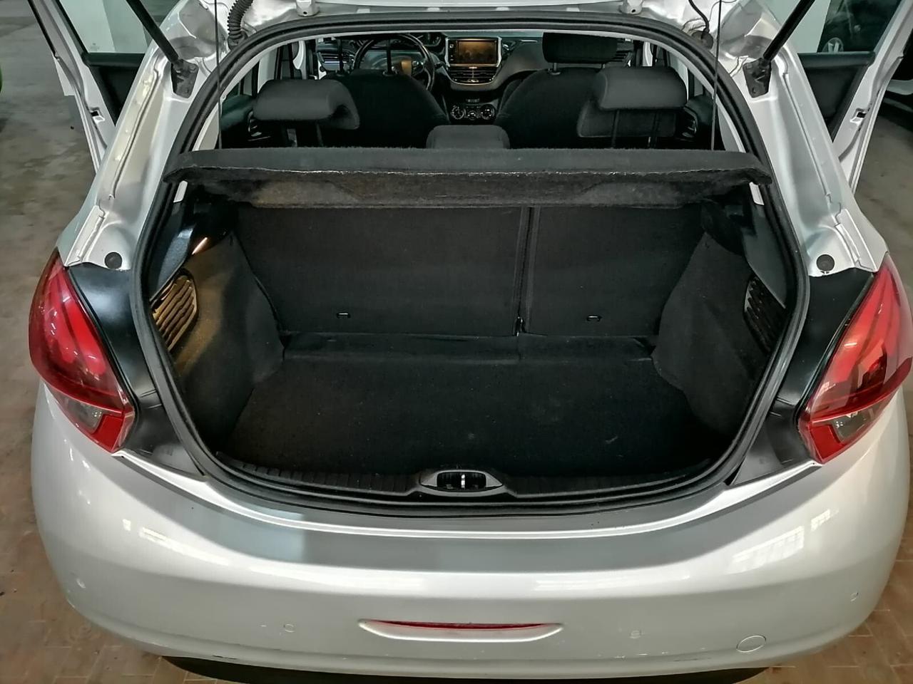 Peugeot 208 1.2 vti 82cv 5p allure OK NEOP