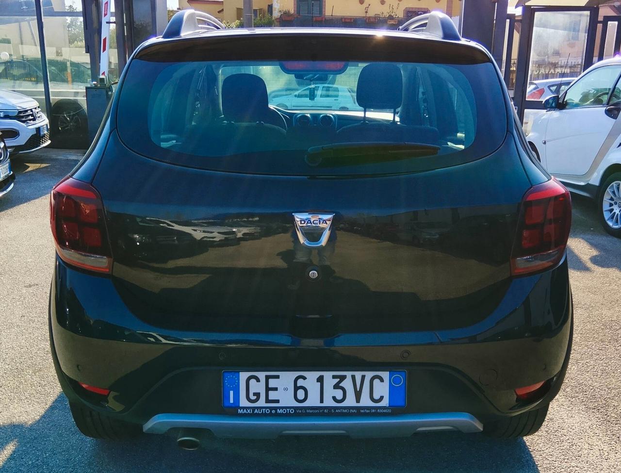 Dacia Sandero Stepway GPL 100CV
