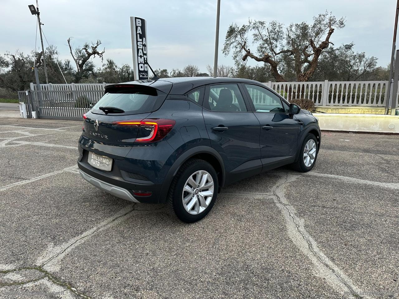 RENAULT Captur TCe 12V 100 CV GPL Intens