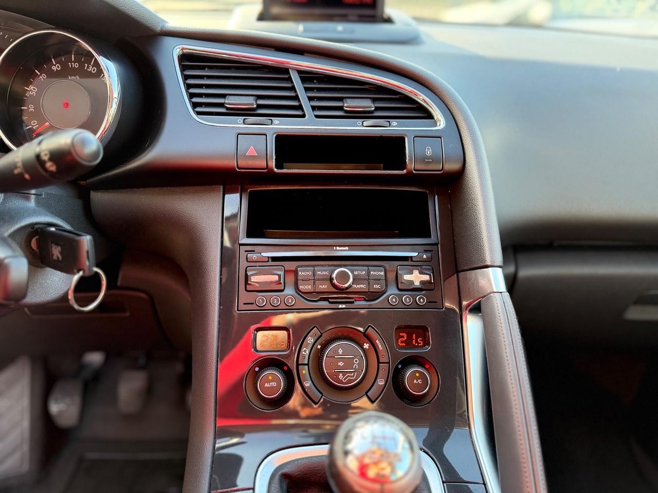 Peugeot 3008 1.6 HDi 110CV Premium