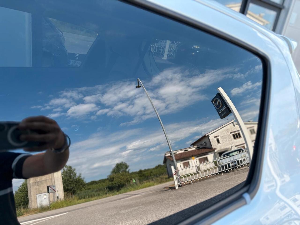 Toyota Yaris STYLE 1.5 Hybrid 5 porte UNICO PR.