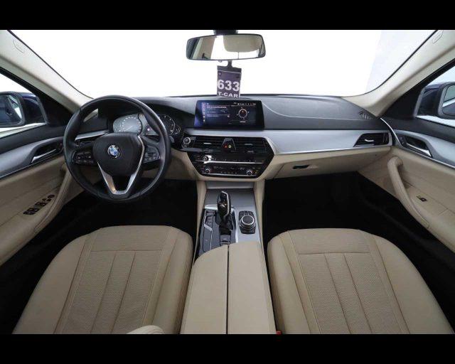 BMW 520 d 48V Touring Business