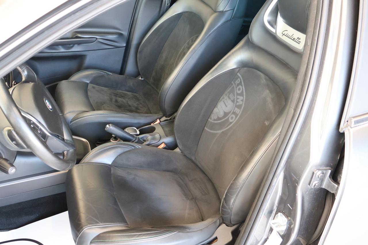 Alfa Romeo Giulietta 1.8 Quadrifoglio Verde 240CV scarico
