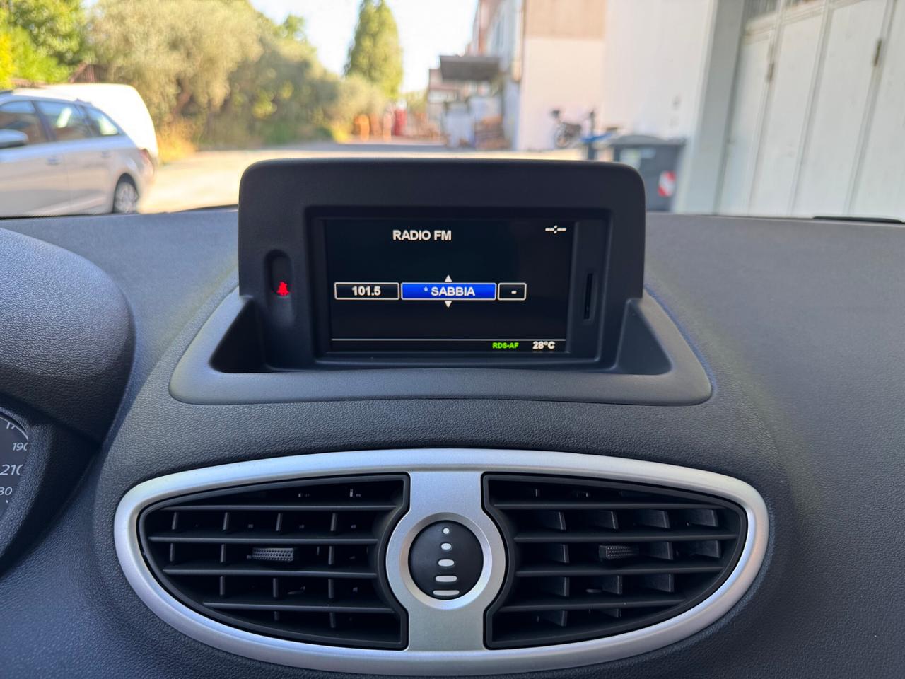 Renault Clio 1.2 16v 5P GPL 1Prop GARANZIA 24 MESI