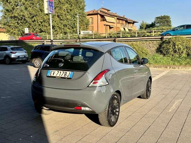 Lancia Ypsilon Ypsilon 1.2 69 CV 5 porte GPL Ecochic Elefantino