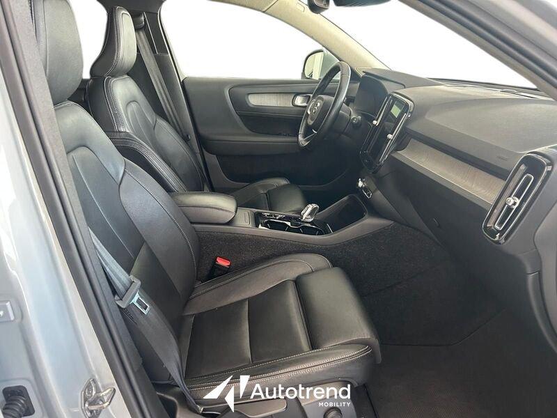 Volvo XC40 D3 150 CV AWD Automatica NAVI LED Inscription N1 Autocarro
