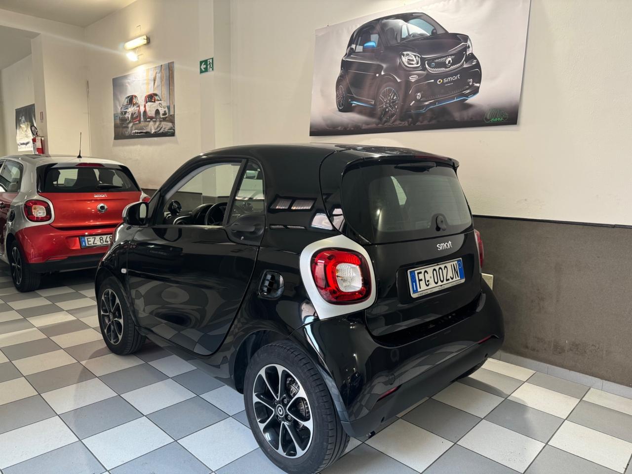 Smart ForTwo 70 1.0 benzina automatica garanzia