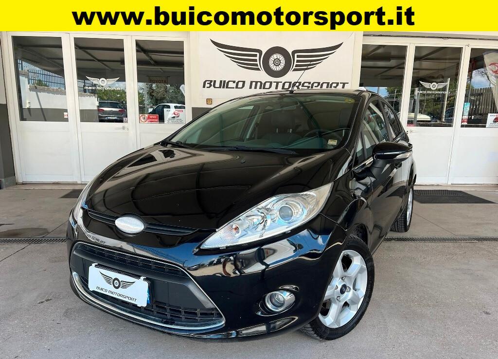 Ford Fiesta Titanium 1.4 97 CV GPL della Casa