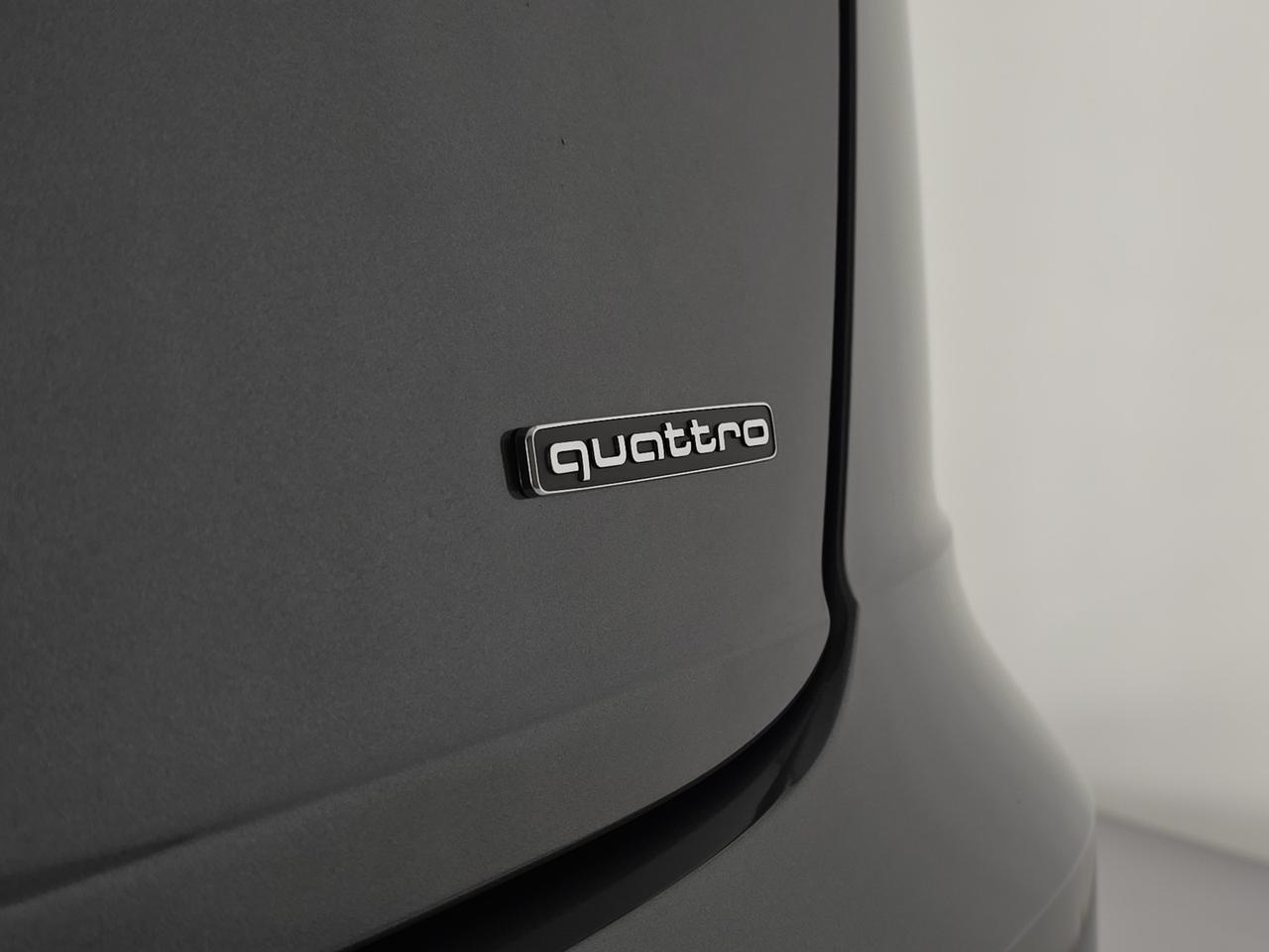Audi Q8 50 3.0 tdi mhev s line edition quattro tiptronic