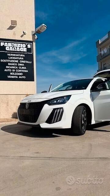 Peugeot 208 PureTech 100 Stop&Start 5 porte Allure