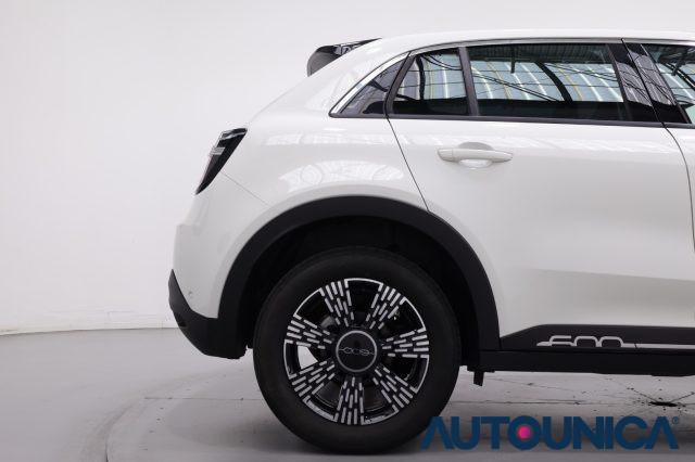 FIAT 600 HYBRID 100 CV DCT MHEV FARI LED