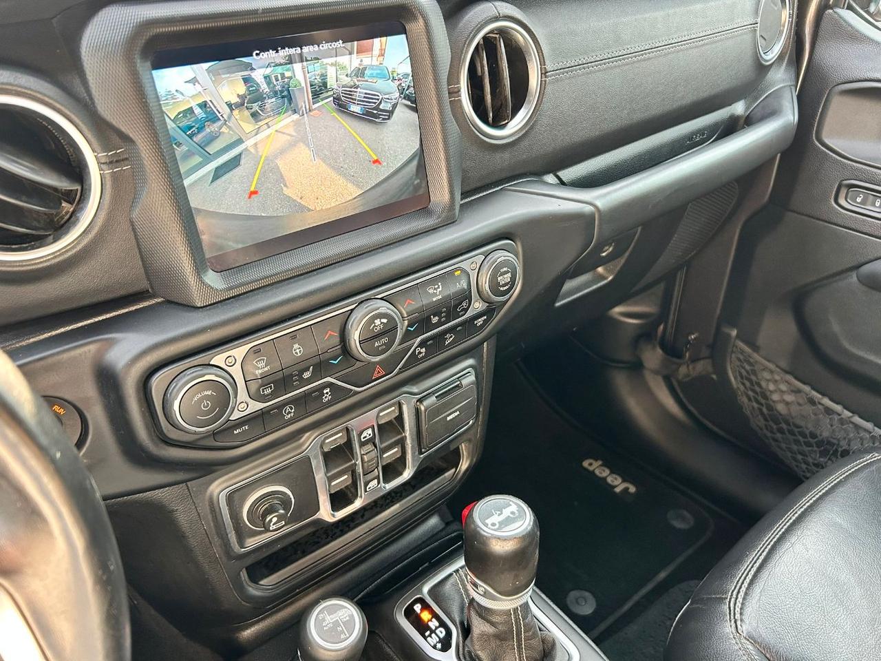 Jeep Wrangler Unlimited 2.0 turbo Sahara 1941 by Mopar auto