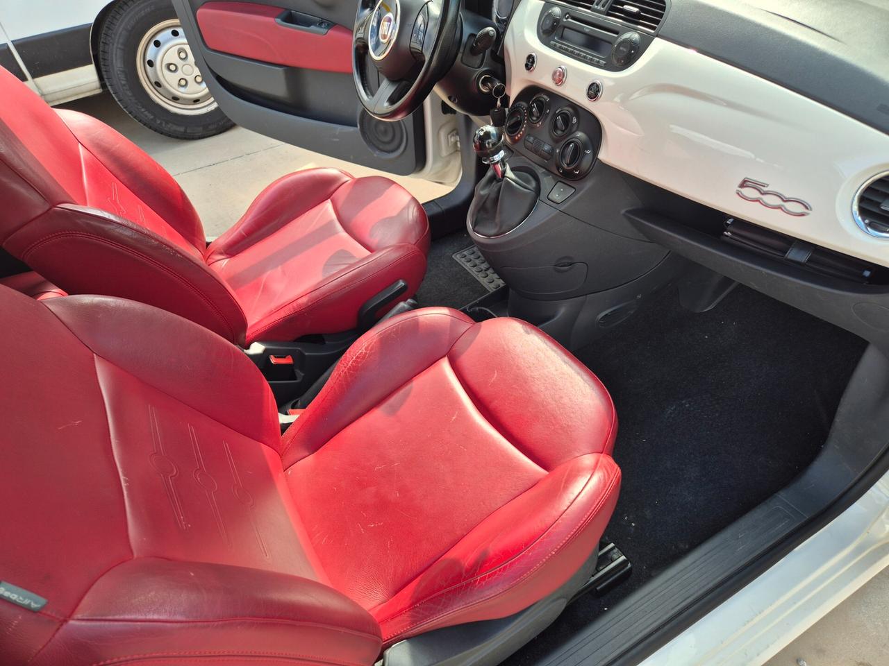 Fiat 500 1.3 mtj LOUNGE Ok neopatentati