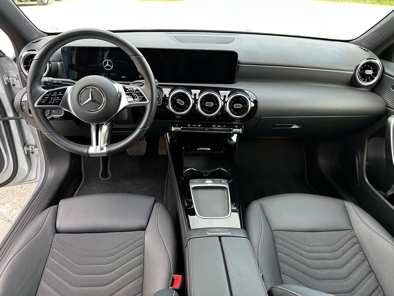 Mercedes-benz A 180d 2.0 Advanced 116 cv- 2025